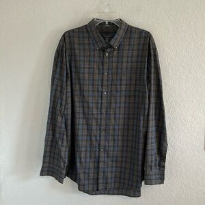 Men’s no iron dress shirt